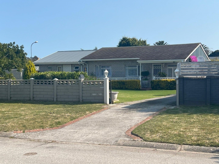 3 Bedroom Property for Sale in Greenshields Park Eastern Cape
